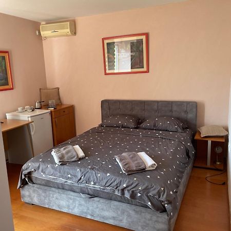 Vila Belilo Sremski Karlovci Exterior foto